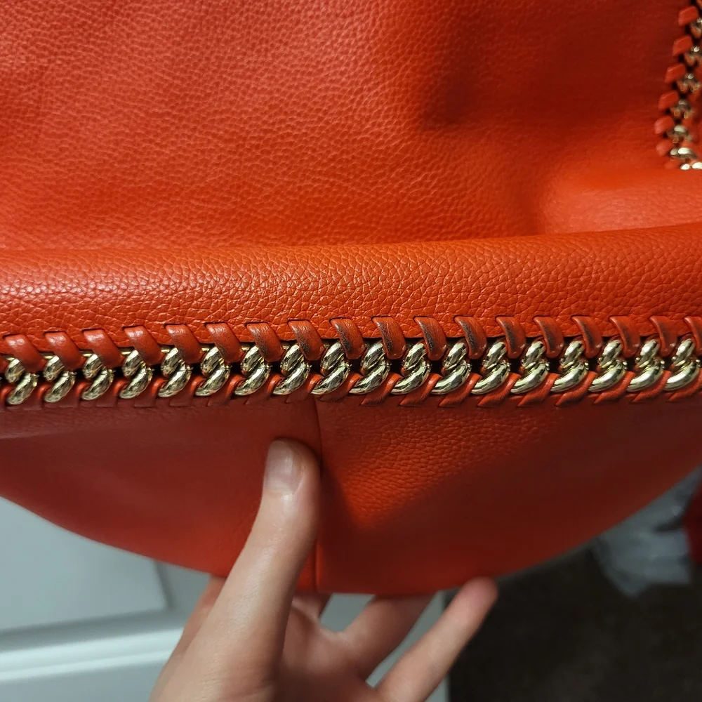 Rare Coral Coach Tatum tote with whiplash detail - Picture 3 of 7